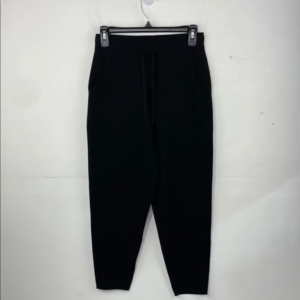 Banana Republic Women’s Black Knit Joggers size XS